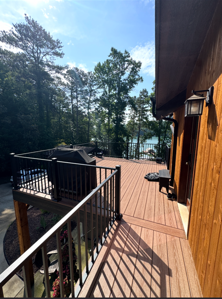 Lakehouse Composite Deck Project